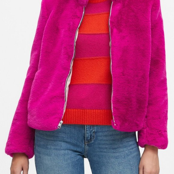 Banana Republic Faux Fur Jacket - Picture 5 of 5